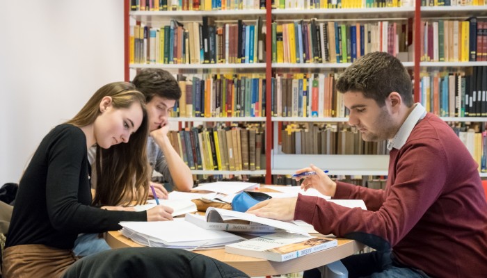Bibliothèque de recherche